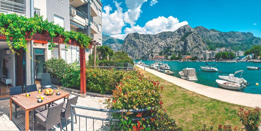 Apartment Lejo Omiš Exterior foto